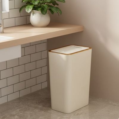 poubelle cuisine designmoderne lignesimple comptoir trash kitchen moderndesign counter